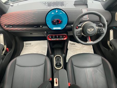 صورة 12 لـ 2025 MINI COOPER ACE MAN