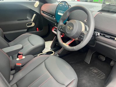 صورة 13 لـ 2025 MINI COOPER ACE MAN