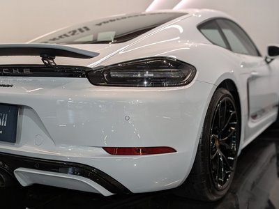 2024 Porsche 718 photo 10