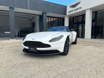 ASTON MARTIN DB11