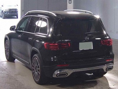 2024 Mercedes-BENZ GLB photo 2