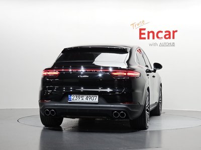 PORSCHE CAYENNE - 4