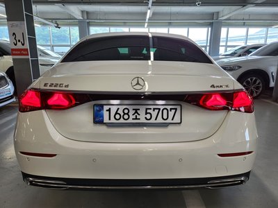 MERCEDES-BENZ E-CLASS - 2