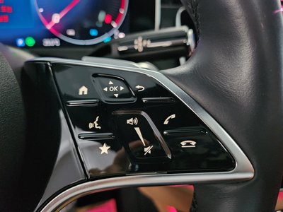 MERCEDES-BENZ E-CLASS - 4