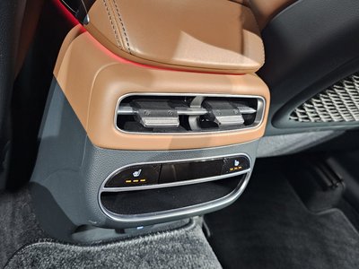 2023 Genesis GV70 — миниатюра 24