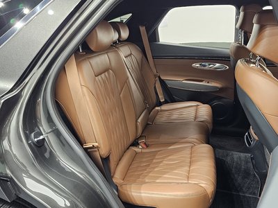 2023 Genesis GV70 — миниатюра 16