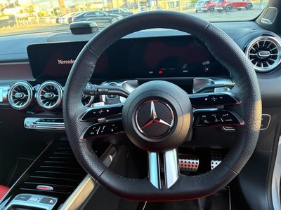 صورة 8 لـ 2026 Mercedes-BENZ GLB