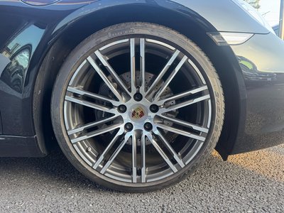 صورة مصغرة 12 لـ 2016 Porsche 911