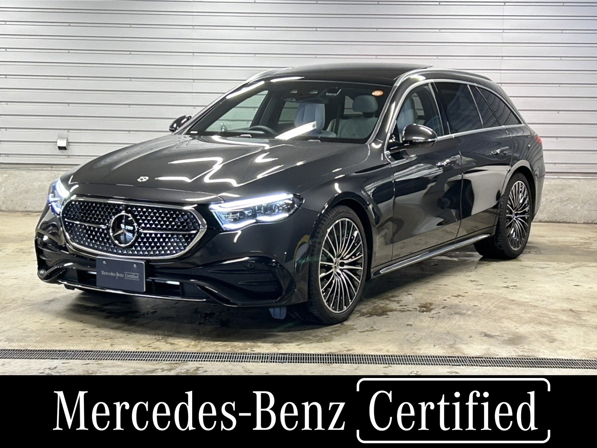 MERCEDES-BENZ E-CLASS - View 1