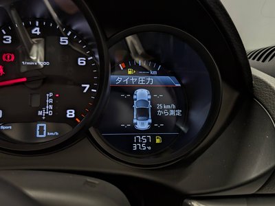 صورة مصغرة 24 لـ 2020 Porsche 718