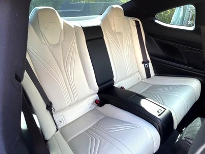 2016 Lexus RC F 照片 11