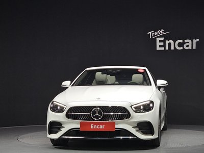 MERCEDES-BENZ E-CLASS - 2