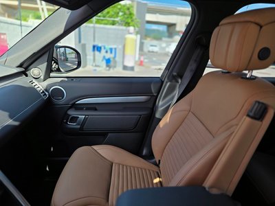 صورة 9 لـ 2024 LAND Rover DISCOVERY