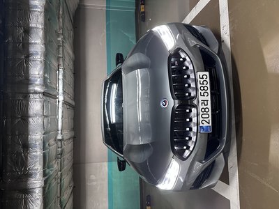 2023 BMW 8 SERIES photo 2