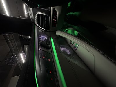 2023 BMW 8 SERIES photo 10