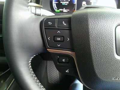 TOYOTA CROWN SPORT - 8