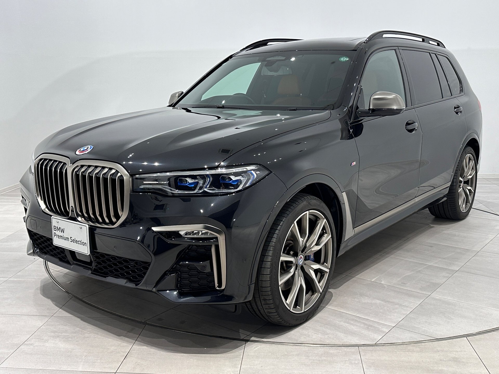 BMW X7 - View 1