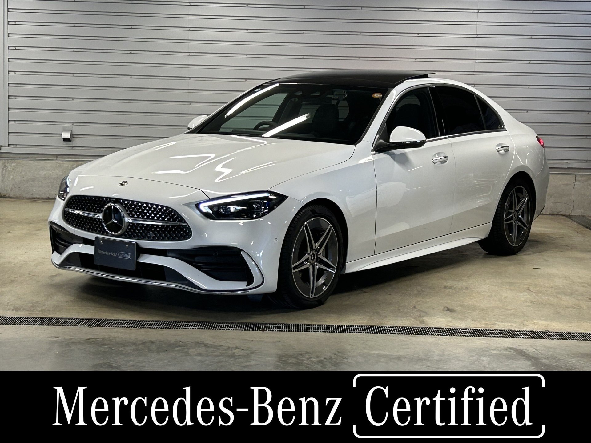 MERCEDES-BENZ C-CLASS - View 1