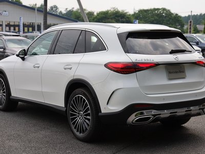 2026 Mercedes-BENZ GLC — фото 8