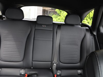 2026 Mercedes-BENZ GLC 缩略图 32