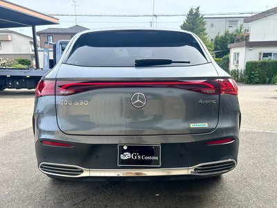 MERCEDES-BENZ EQE - 10