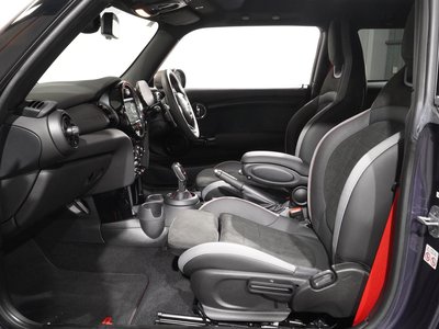 صورة 11 لـ 2020 MINI COOPER