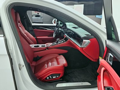 PORSCHE PANAMERA - 10