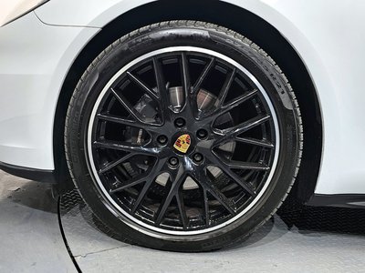 PORSCHE PANAMERA - 6