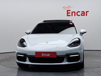 PORSCHE PANAMERA - 2