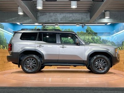 2024 Toyota LAND CRUISER 250 — миниатюра 28