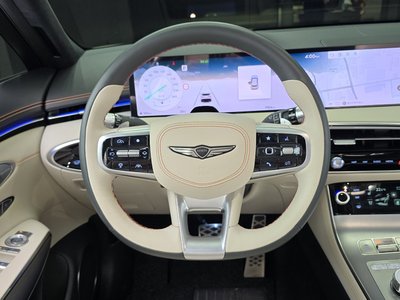 2025 Genesis GV70 thumbnail 13