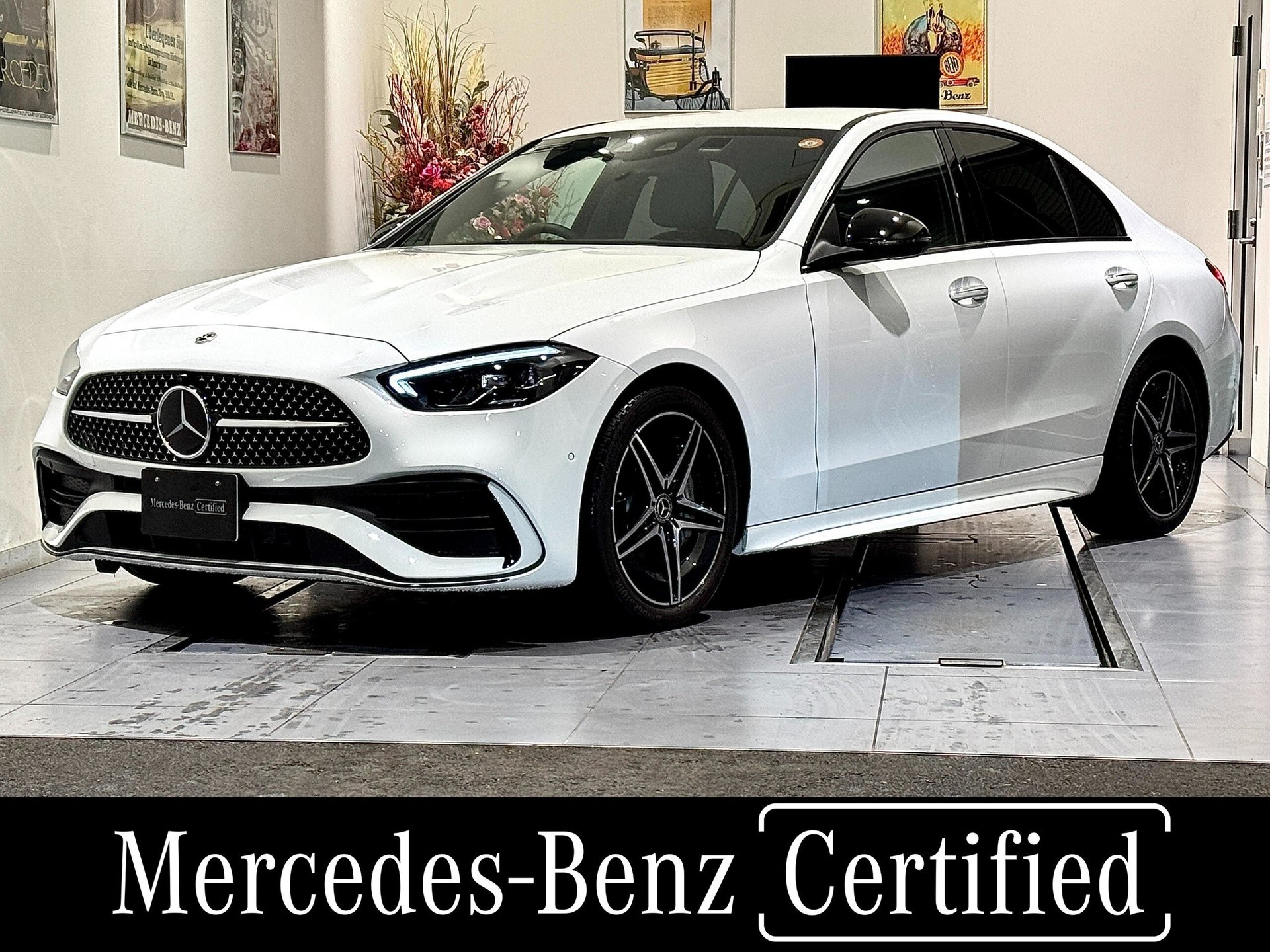 MERCEDES-BENZ C-CLASS - View 1