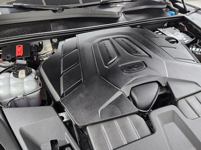 صورة 7 لـ 2024 Porsche CAYENNE
