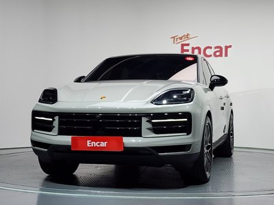 صورة 2 لـ 2024 Porsche CAYENNE