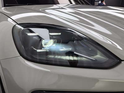 صورة 9 لـ 2024 Porsche CAYENNE