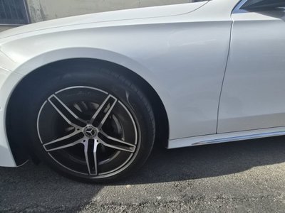 MERCEDES-BENZ E-CLASS - 7