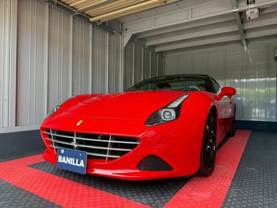 FERRARI CALIFORNIA T