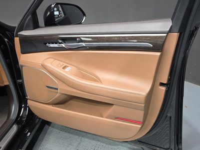 2020 Genesis G90 缩略图 14
