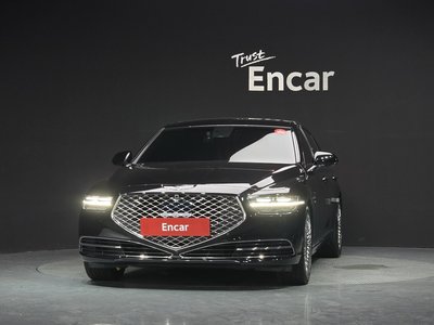 2020 Genesis G90 照片 2