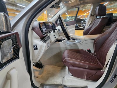 MERCEDES-BENZ GLS - 7