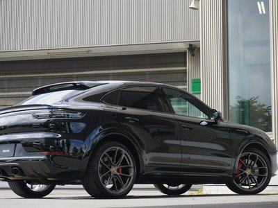 صورة مصغرة 17 لـ 2022 Porsche CAYENNE