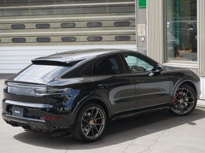 صورة مصغرة 18 لـ 2022 Porsche CAYENNE