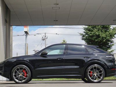 صورة مصغرة 14 لـ 2022 Porsche CAYENNE