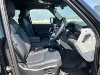 2023 LAND Rover DEFENDER thumbnail 23