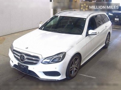 MERCEDES-BENZ E-CLASS - 4