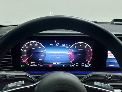 MERCEDES-BENZ GLE - 8