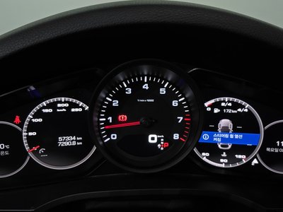 صورة 8 لـ 2020 Porsche CAYENNE
