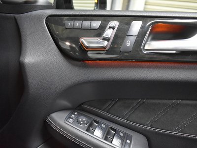 2017 Mercedes-BENZ GLE 缩略图 33