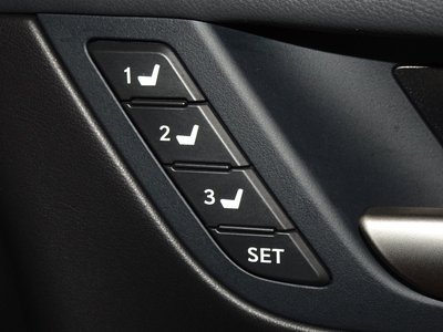 2021 Lexus LX 缩略图 17
