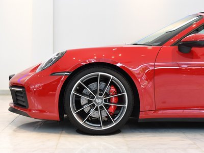 PORSCHE 911 - 8